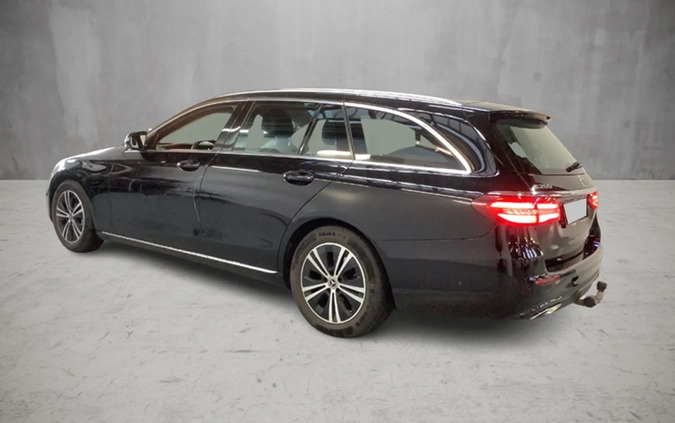 Mercedes-Benz Klasa E cena 110085 przebieg: 171000, rok produkcji 2019 z Rybnik małe 172